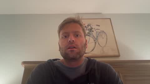 Snapshot of mbnc chatting on September 25, 12:14 am lol online show from September 25, 12:14 am