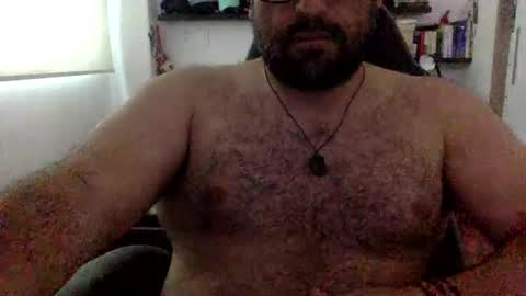 Snapshot of mbotve chatting on November 17, 7:30 pm VzlaMan online show from November 17, 7:30 pm