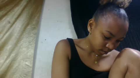 mbotyfeliciaa online show from January 16, 7:29 pm