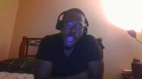 Mark online show from October 31, 2:45 am