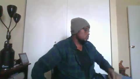 Mark online show from February 17, 6:03 pm