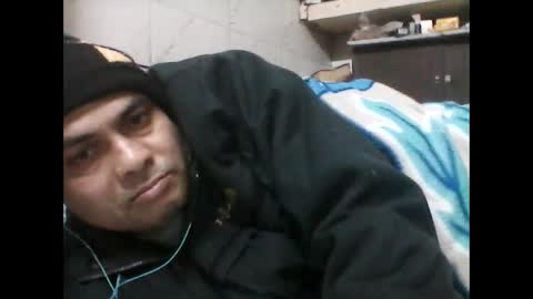 Snapshot of mcaraj2 chatting on December 23, 7:20 pm mcaraj2 online show from December 23, 7:20 pm