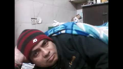 Snapshot of mcaraj2 chatting on January 12, 7:31 pm mcaraj2 online show from January 12, 7:31 pm