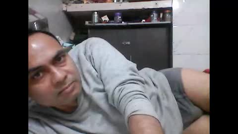 Snapshot of mcaraj2 chatting on November 30, 6:01 pm mcaraj2 online show from November 30, 6:01 pm