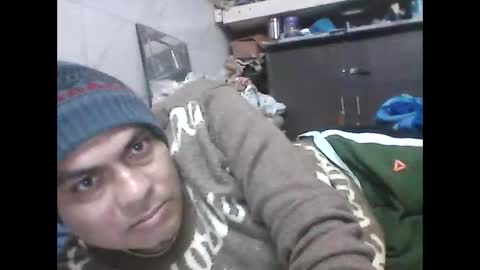 Snapshot of mcaraj2 chatting on February 13, 7:10 pm mcaraj2 online show from February 13, 7:10 pm