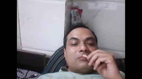 Snapshot of mcaraj2 chatting on March 9, 6:12 pm mcaraj2 online show from March 9, 6:12 pm