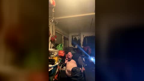 mcprovo6 online show from March 18, 12:36 am