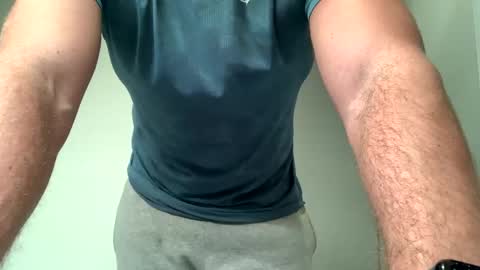 Snapshot of mcr8080 chatting on January 9, 12:30 pm mcr8080 online show from January 9, 12:30 pm