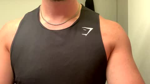 Snapshot of mcr8080 chatting on January 10, 5:58 am mcr8080 online show from January 10, 5:58 am