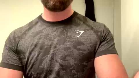 Snapshot of mcr8080 chatting on January 15, 4:43 pm mcr8080 online show from January 15, 4:43 pm