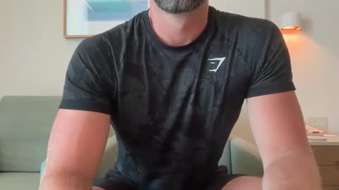 Snapshot of mcr8080 chatting on October 18, 12:39 pm mcr8080 online show from October 18, 12:39 pm