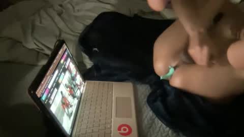 Snapshot of mcsteamy05 chatting on May 5, 8:39 pm mcsteamy05 online show from May 5, 8:39 pm