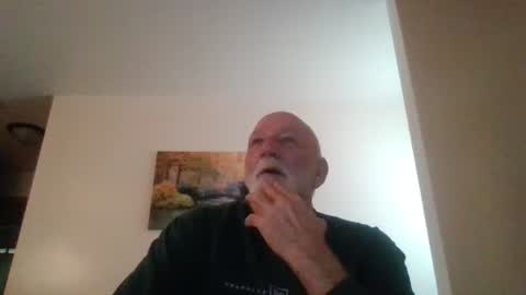 Snapshot of mdane99 chatting on January 1, 5:00 pm mdane99 online show from January 1, 5:00 pm