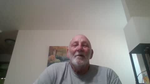 Snapshot of mdane99 chatting on October 12, 2:49 pm mdane99 online show from October 12, 2:49 pm