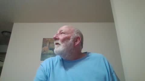 Snapshot of mdane99 chatting on October 27, 1:20 am mdane99 online show from October 27, 1:20 am