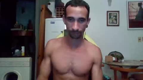 Snapshot of mdbisc chatting on January 10, 10:36 pm mdbisc online show from January 10, 10:36 pm