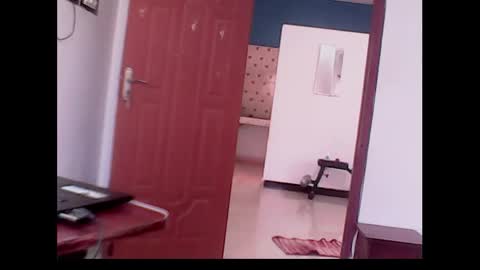 me_hai12 online show from December 4, 1:36 am