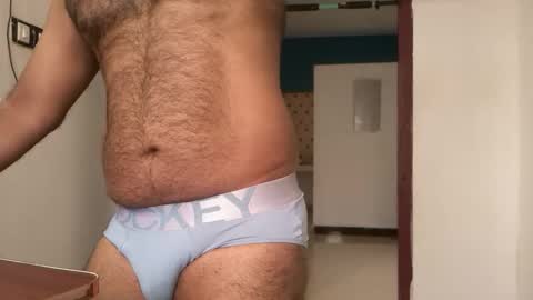 me_hai12 online show from February 20, 11:43 am