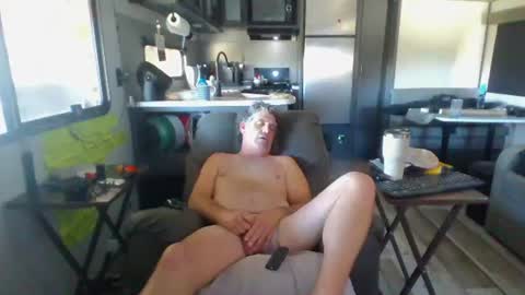 Snapshot of me_him_us_them chatting on November 15, 6:48 pm me_him_us_them online show from November 15, 6:48 pm