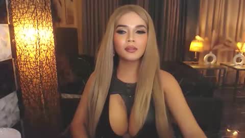 Snapshot of meatyhorsecocktrans chatting on October 11, 4:05 pm meatyhorsecocktrans online show from October 11, 4:05 pm