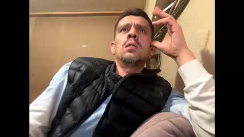 Snapshot of mecera83 chatting on October 9, 10:24 am mecera83 online show from October 9, 10:24 am