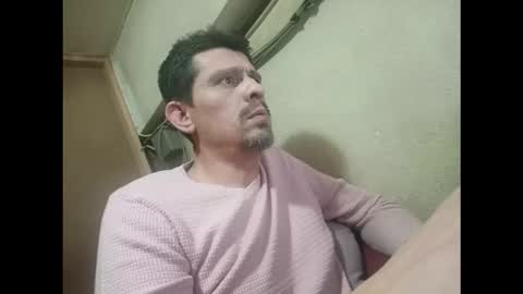 Snapshot of mecera83 chatting on November 10, 12:48 pm mecera83 online show from November 10, 12:48 pm