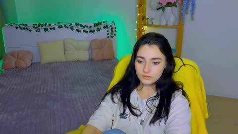 Dina online show from October 9, 9:24 pm