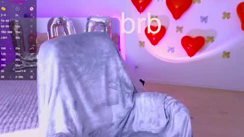 Dina online show from February 9, 9:41 pm