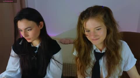 Dina online show from April 25, 3:31 pm