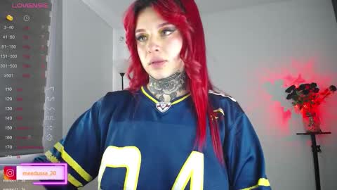 Johana  online show from January 5, 5:27 pm