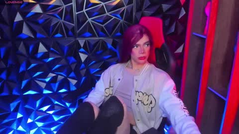 Medusa Ts online show from October 9, 9:24 pm