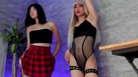 Medusa Ts online show from November 28, 7:33 am