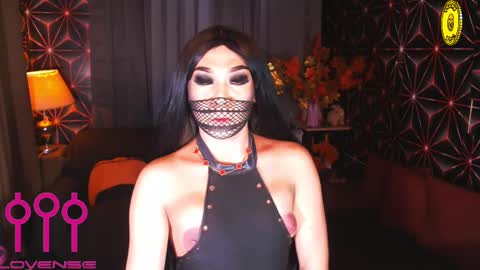 Snapshot of medusaprey chatting on February 21, 4:26 pm THE QUEEN ALPHA Queen Medusa Prey online show from February 21, 4:26 pm