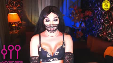 Snapshot of medusaprey chatting on March 3, 4:03 pm THE QUEEN ALPHA Queen Medusa Prey online show from March 3, 4:03 pm