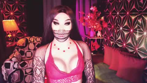 Snapshot of medusaprey chatting on March 4, 2:53 pm THE QUEEN ALPHA Queen Medusa Prey online show from March 4, 2:53 pm