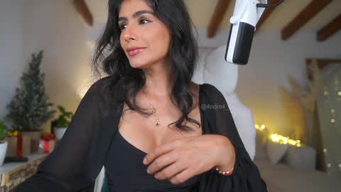 Andrea  online show from December 11, 6:31 pm