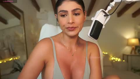 Andrea  online show from March 2, 2:19 am