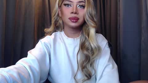 GODDESS OF ALL GODDESSES online show from October 6, 4:15 pm