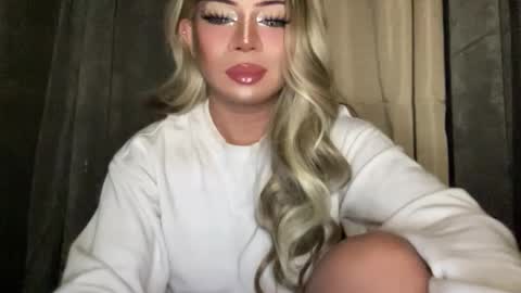 GODDESS OF ALL GODDESSES online show from October 11, 4:44 am