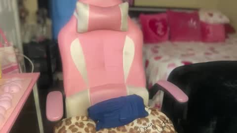 Southern Peach online show from March 4, 9:43 pm