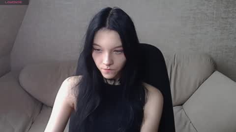 Snapshot of mefwhore chatting on February 25, 2:44 pm mefwhOre online show from February 25, 2:44 pm