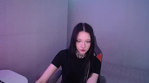Snapshot of mefwhore chatting on October 15, 3:34 pm mefwhOre online show from October 15, 3:34 pm