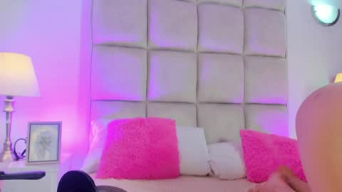 megaan_rouse online show from May 28, 12:46 pm