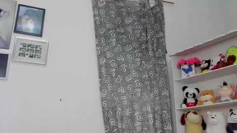 M E G A N online show from February 10, 4:55 pm