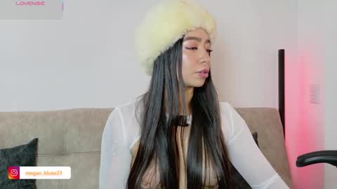 Megan Bluee online show from February 27, 3:45 pm