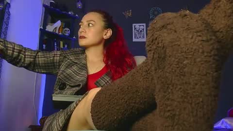 Megan online show from June 5, 6:52 am