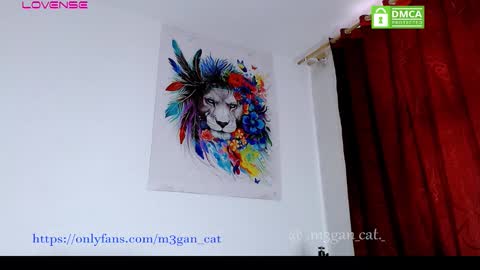 Snapshot of megan_cat chatting on November 18, 8:46 pm megan_cat online show from November 18, 8:46 pm