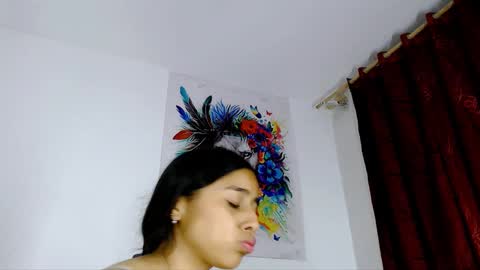 Snapshot of megan_cat chatting on November 20, 11:04 pm megan_cat online show from November 20, 11:04 pm