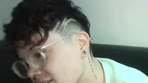 Megan and sophi online show from March 9, 3:54 am