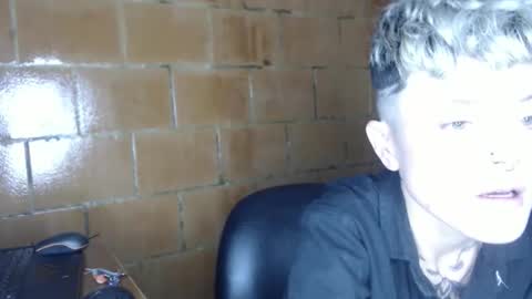 Megan and sophi online show from April 24, 2:36 am